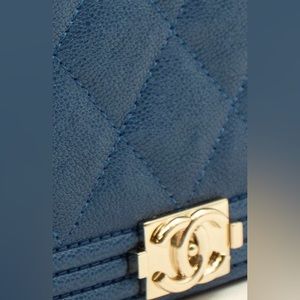 Chanel clutch with chain